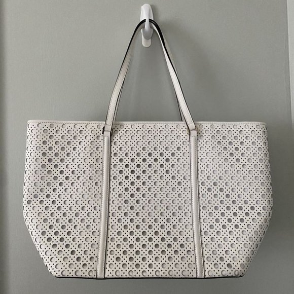 Kate Spade Tote - Picture 2 of 4